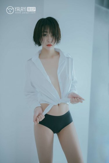 美女扒开屁股让男人桶免费观看